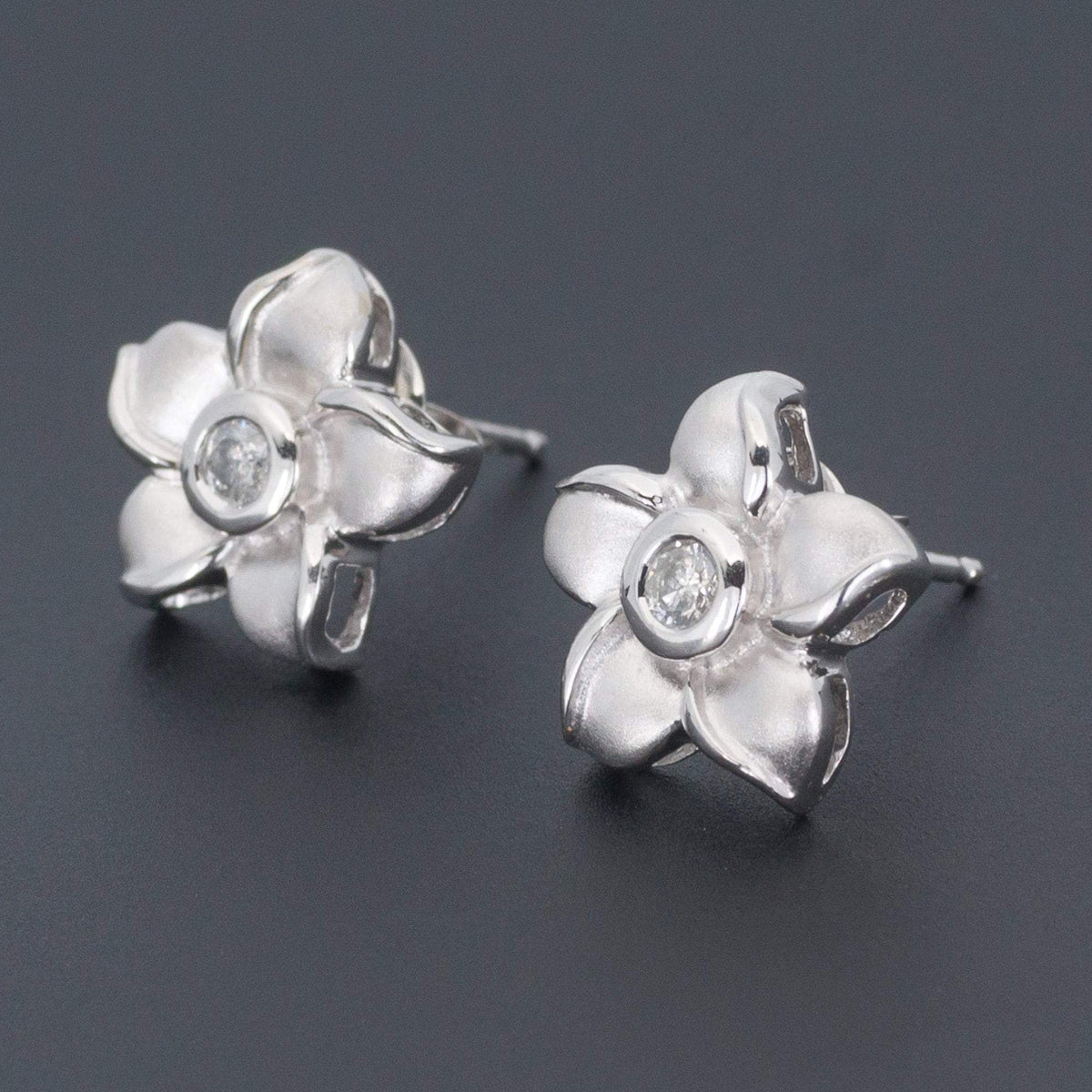 White Gold Flower Earrings | Vintage Diamond Flower Earrings - Trademark Antiques