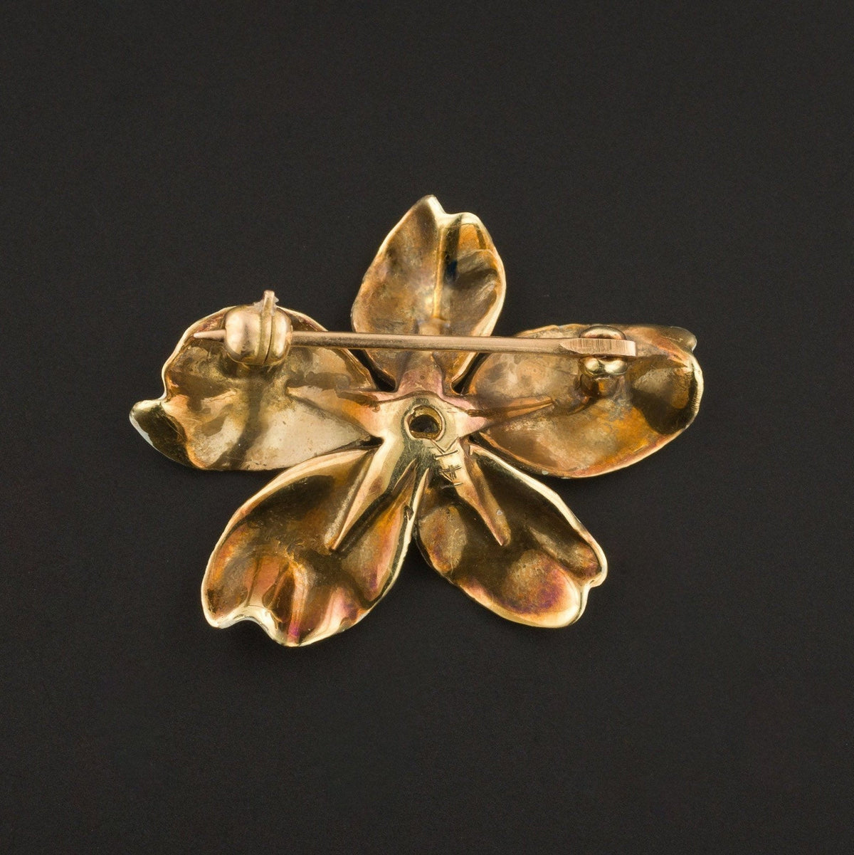 White Violet Flower Brooch | Vintage Flower Brooch - Trademark Antiques