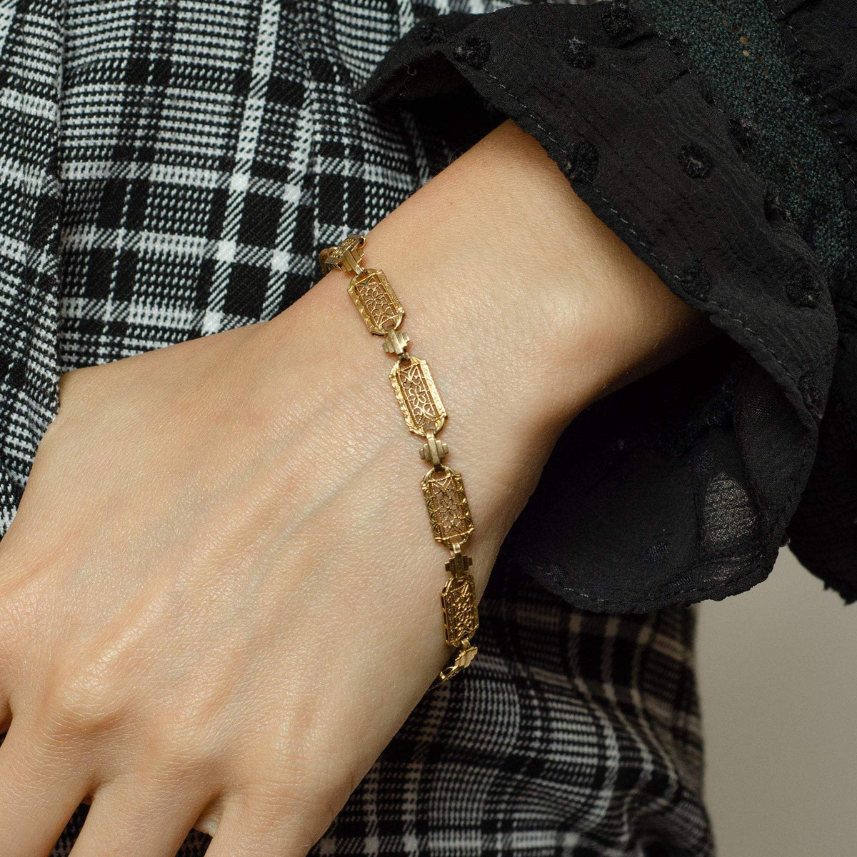 Yellow Gold Filigree Bracelet | Vintage 10k Gold Bracelet - Trademark Antiques